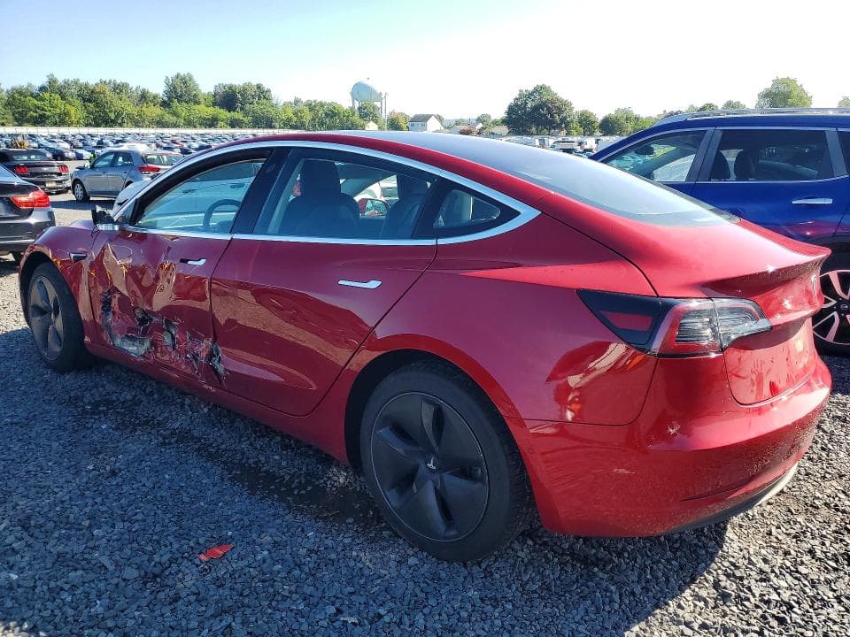 2018 TESLA MODEL 3 2