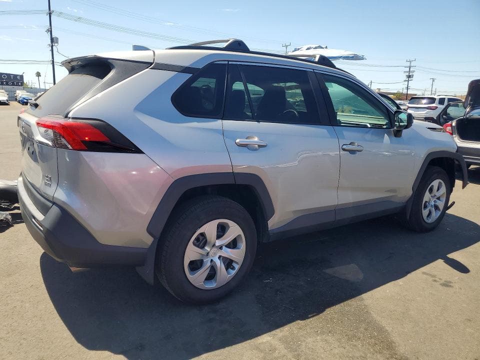 2021 TOYOTA RAV4 LE 3