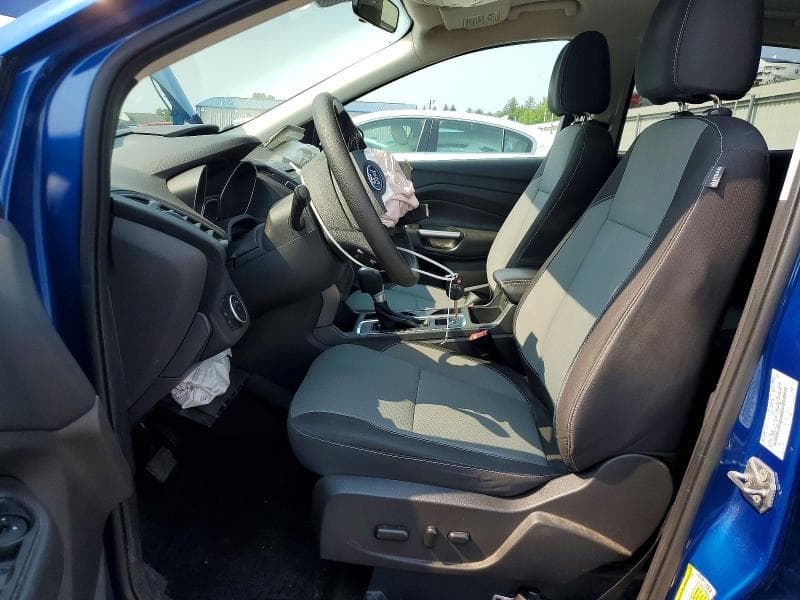2017 FORD ESCAPE SE 7