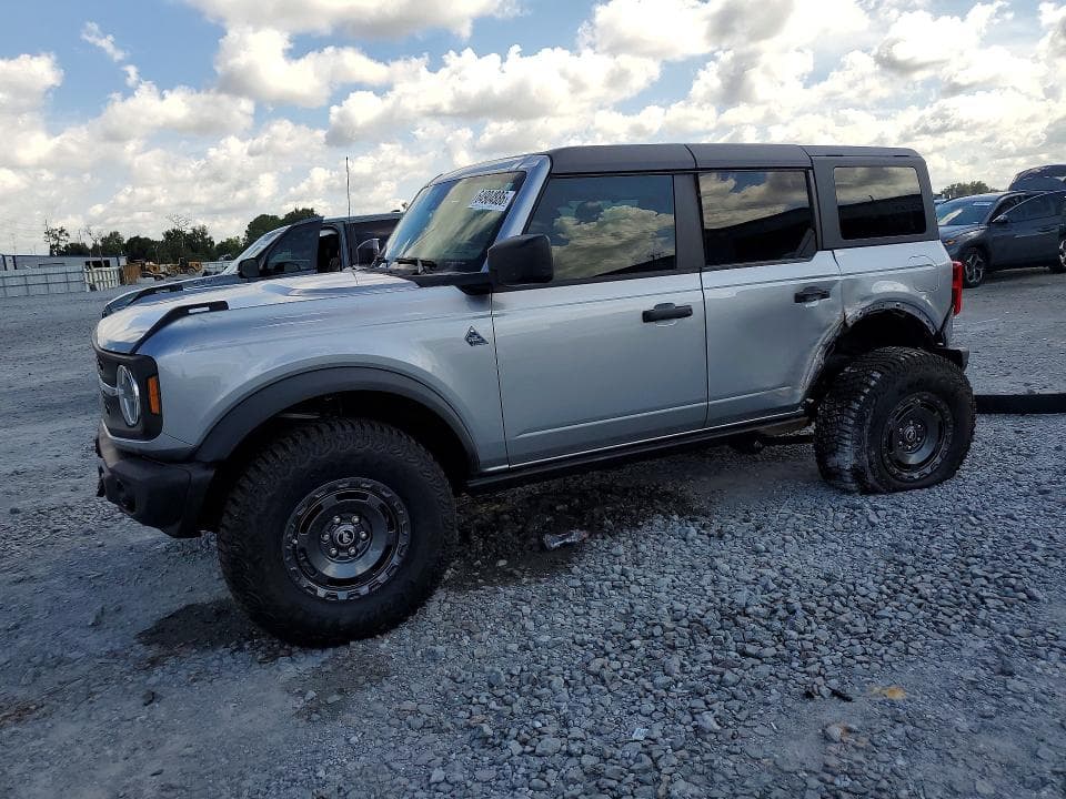 2024 FORD BRONCO BLACK DIAMOND - 1