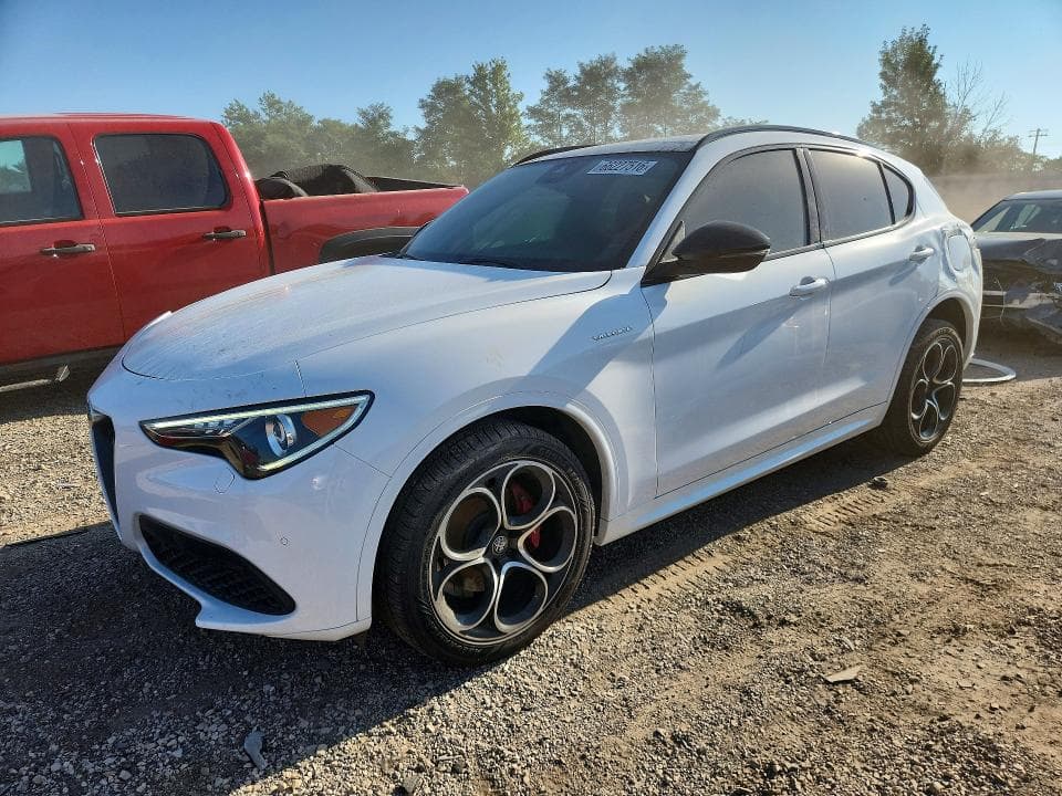 2023 ALFA ROMEO STELVIO TI