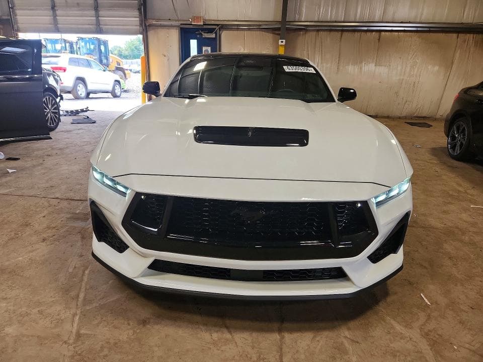 2025 FORD MUSTANG GT 5