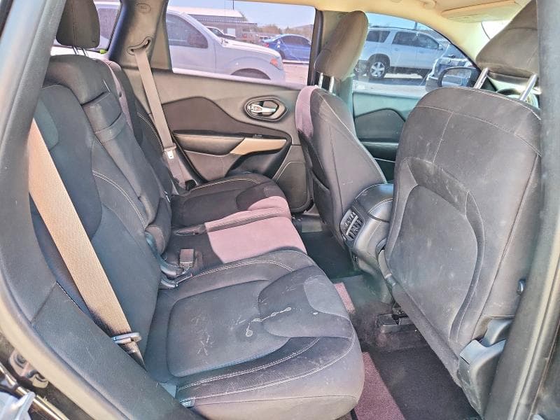2017 JEEP CHEROKEE LATITUDE 11