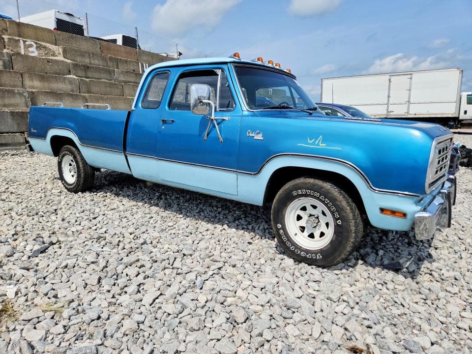 1975 DODGE PICKUP 4