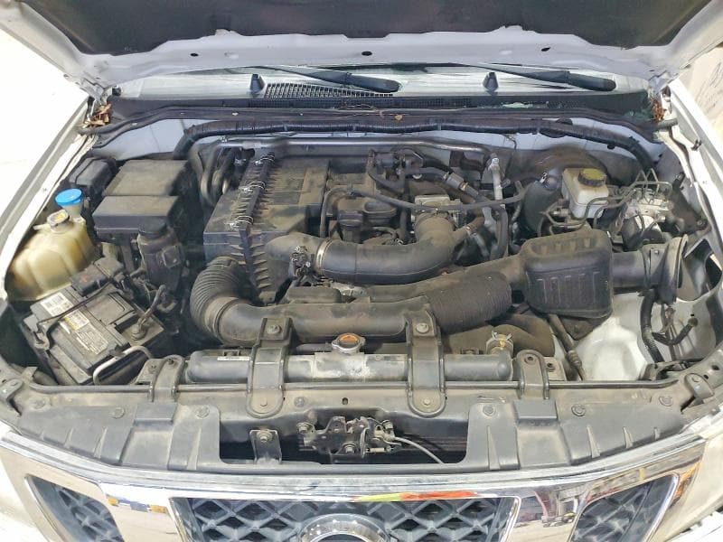 2019 NISSAN FRONTIER S 11