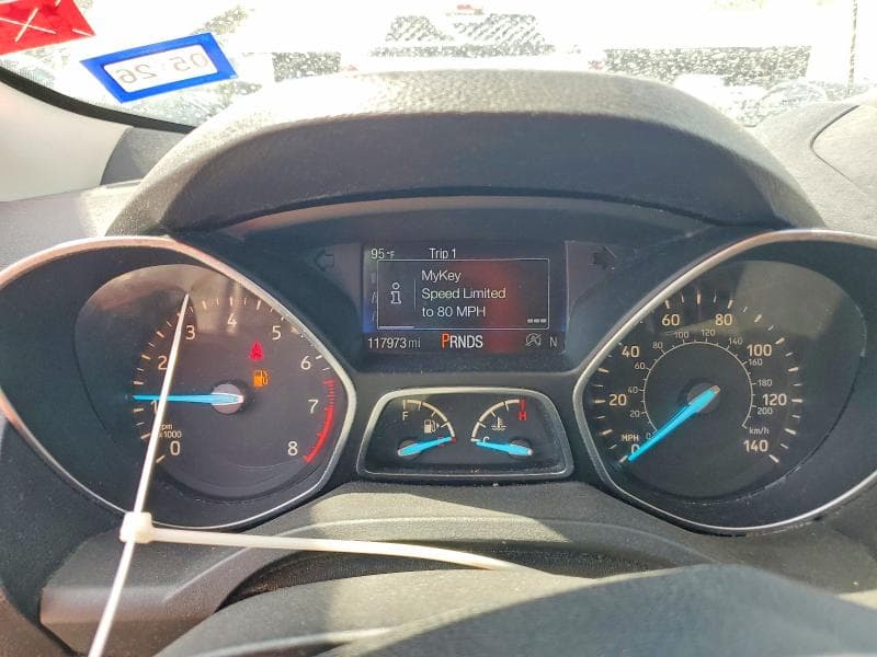 2017 FORD ESCAPE SE 9