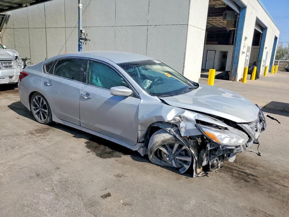 2017 NISSAN ALTIMA 2.5 SR 4