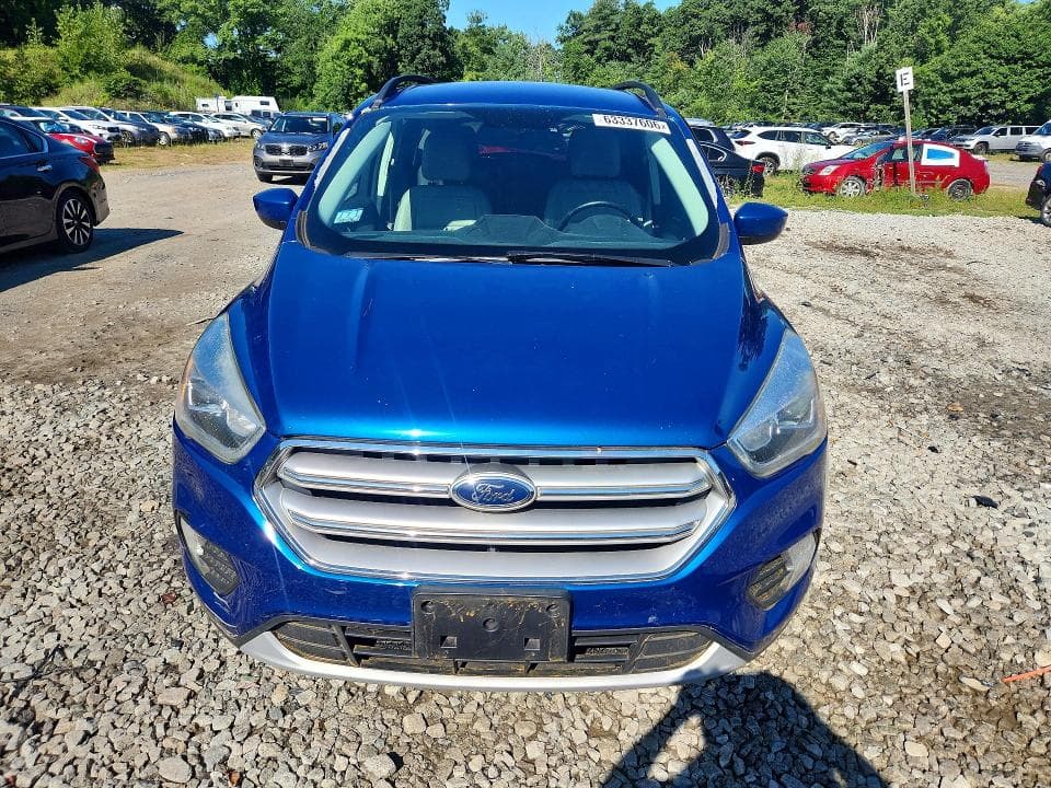 2017 FORD ESCAPE SE 5