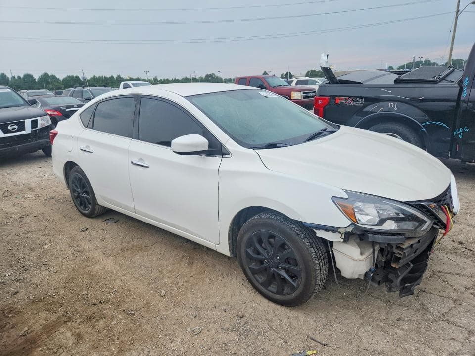 2018 NISSAN SENTRA S 4