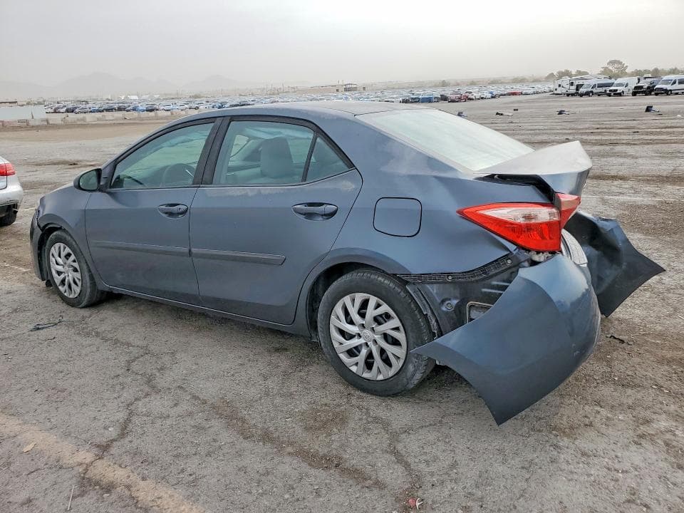 2017 TOYOTA COROLLA LE 2