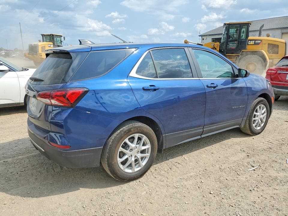 2022 CHEVROLET EQUINOX LT 3
