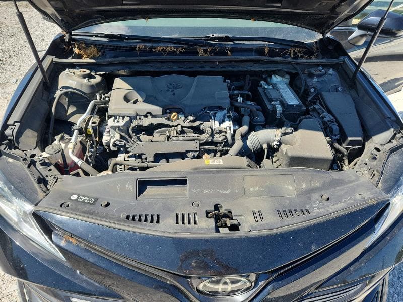2020 TOYOTA CAMRY LE 11