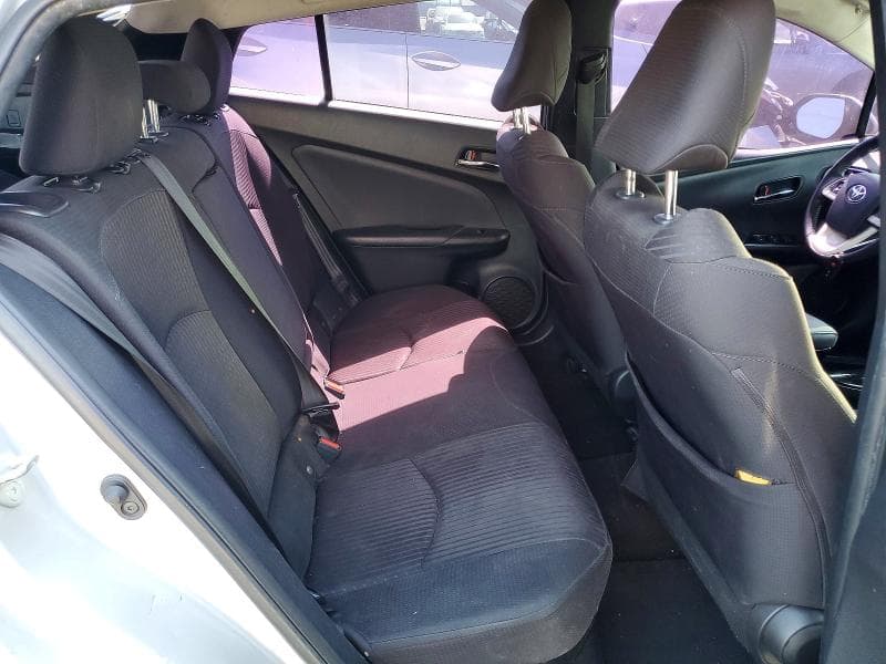 2017 TOYOTA PRIUS THREE 10