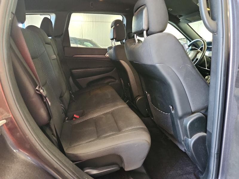 2018 JEEP GRAND CHEROKEE LAREDO 11