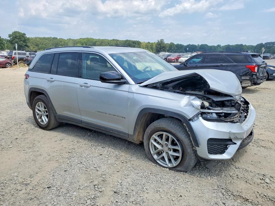 2023 JEEP GRAND CHEROKEE LAREDO 4