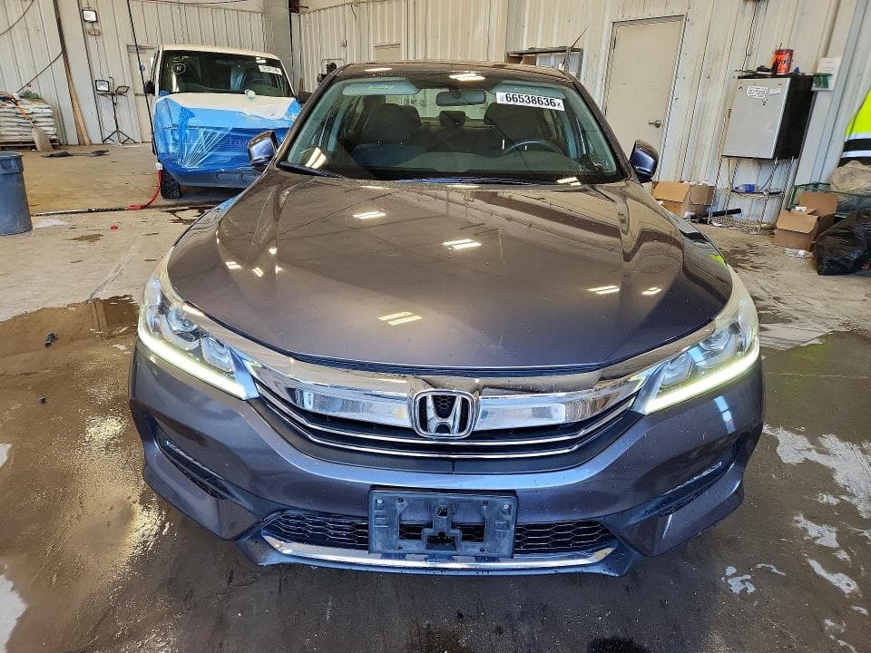 2017 HONDA ACCORD EX 5