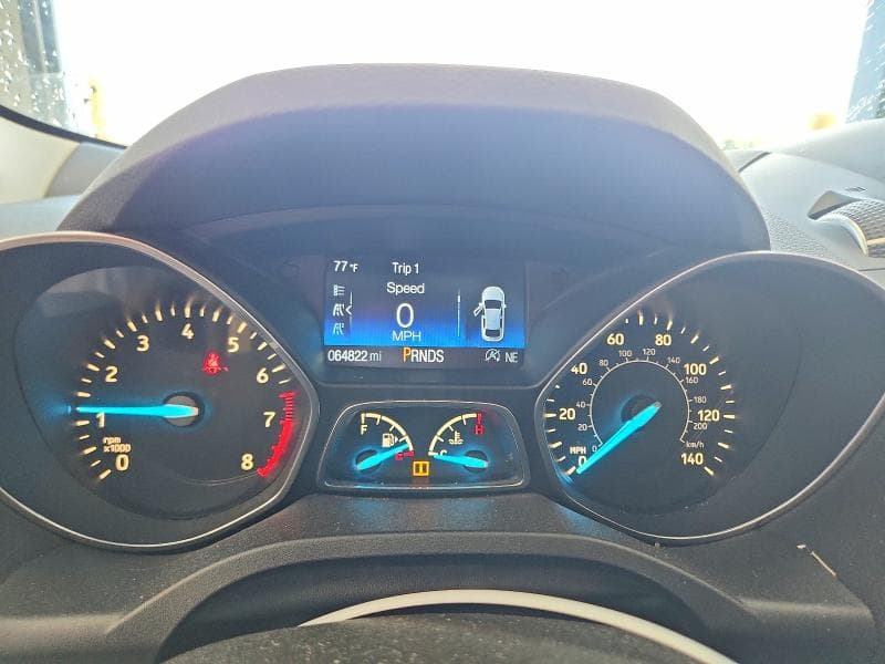 2017 FORD ESCAPE SE 9