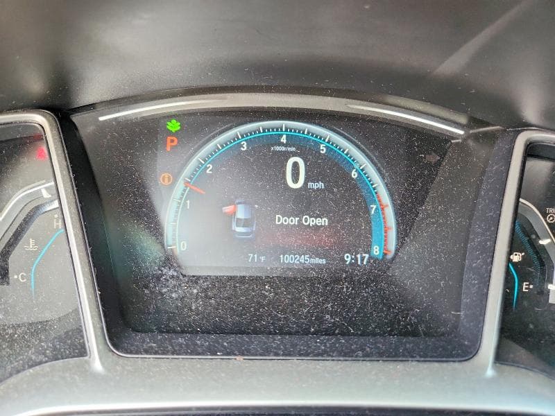 2018 HONDA CIVIC EX 9