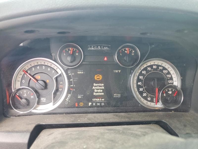 2019 RAM 1500 CLASSIC SLT 9