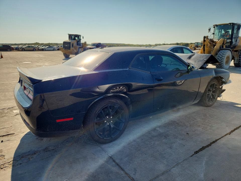 2022 DODGE CHALLENGER GT 3