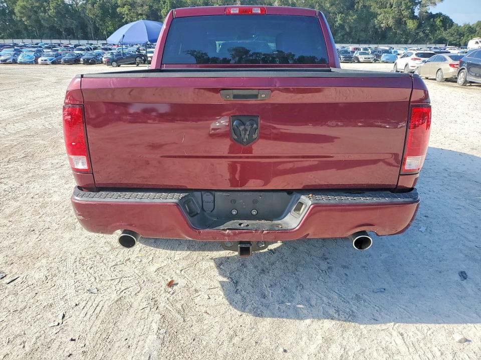 2018 RAM 1500 ST 6