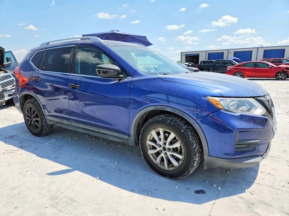 2018 NISSAN ROGUE SV 4