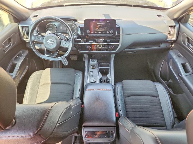2023 NISSAN PATHFINDER SV 8