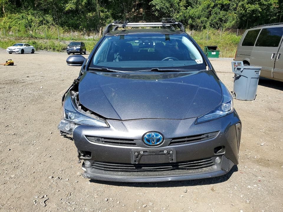 2022 TOYOTA PRIUS XLE AWD-E 5