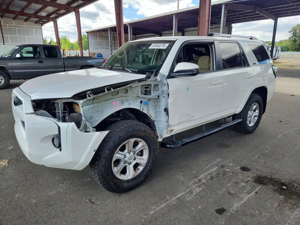 2019 TOYOTA 4RUNNER SR5