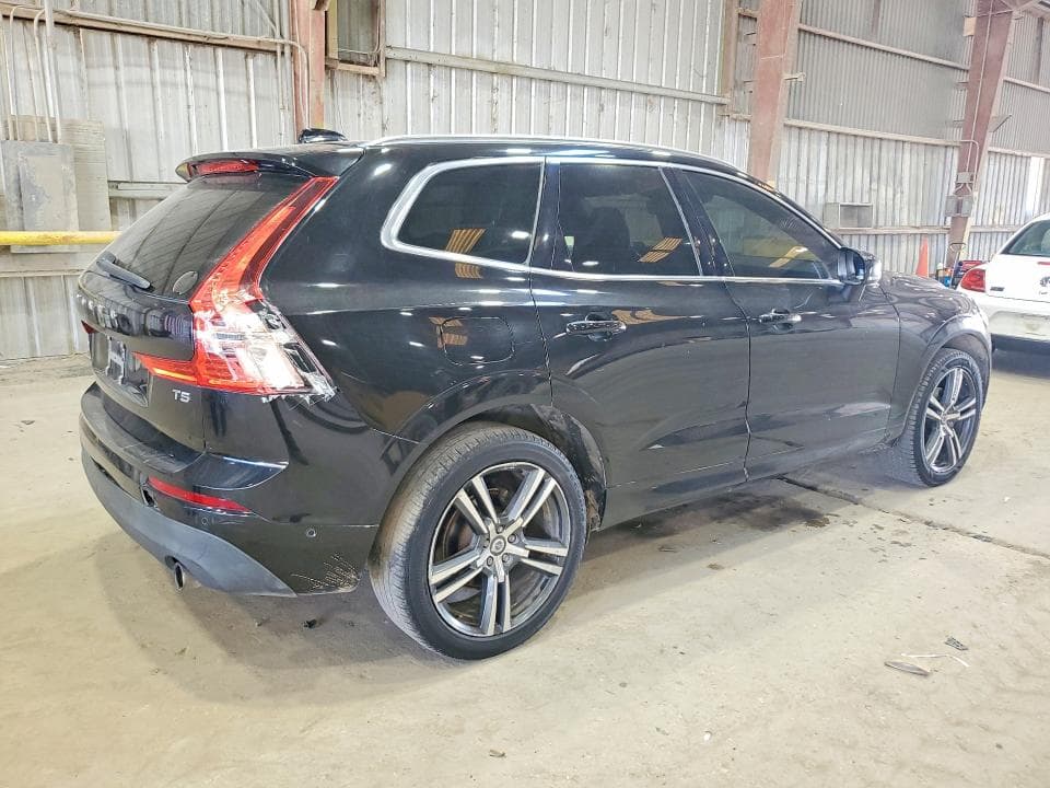 2019 VOLVO XC60 T5 MOMENTUM 3