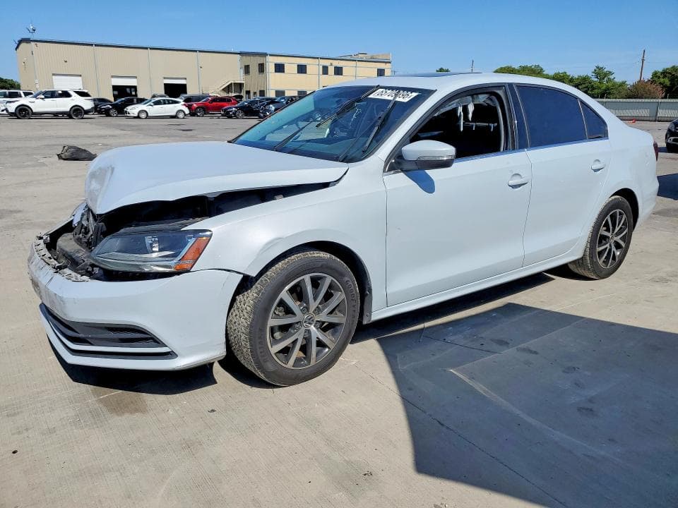 2017 VOLKSWAGEN JETTA SE - 1