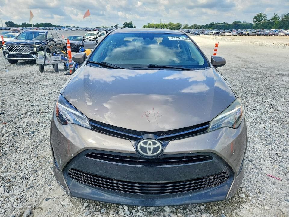 2017 TOYOTA COROLLA 5