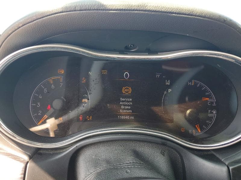 2018 JEEP GRAND CHEROKEE SUMMIT 9