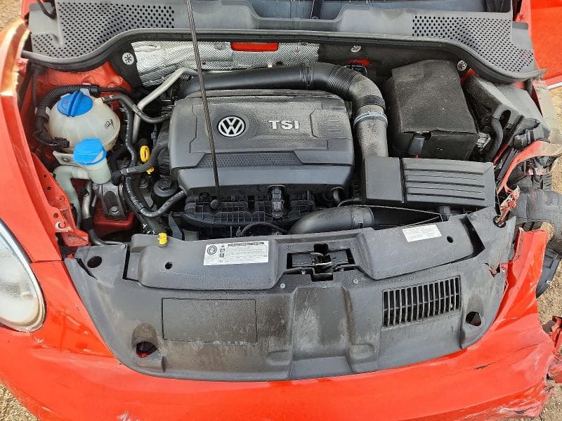 2017 VOLKSWAGEN BEETLE S/SE 11