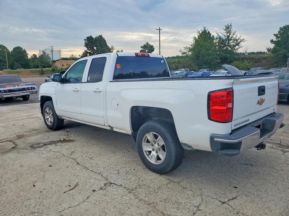 2018 CHEVROLET SILVERADO C1500 LT 2