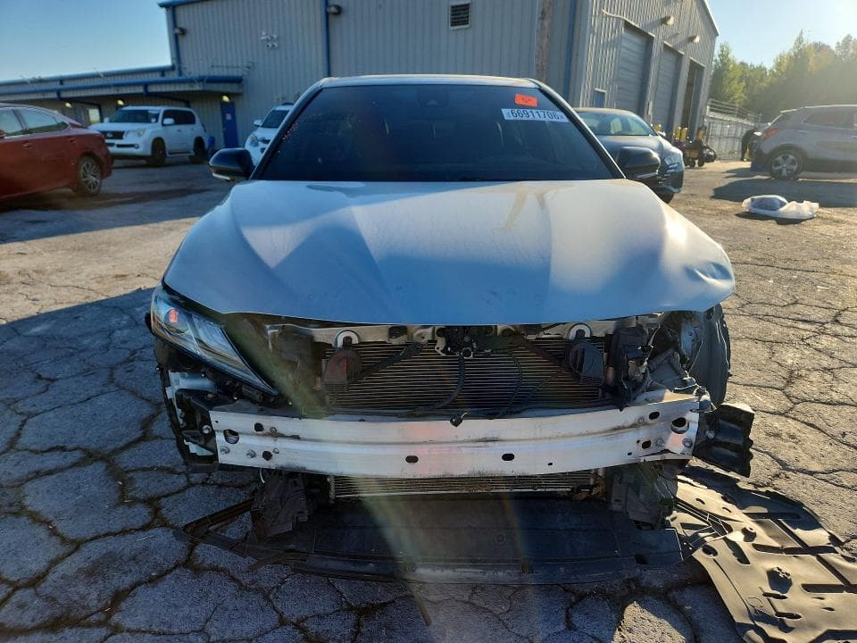 2022 TOYOTA CAMRY XSE V6 5