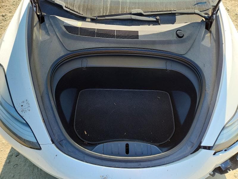 2018 TESLA MODEL 3 11