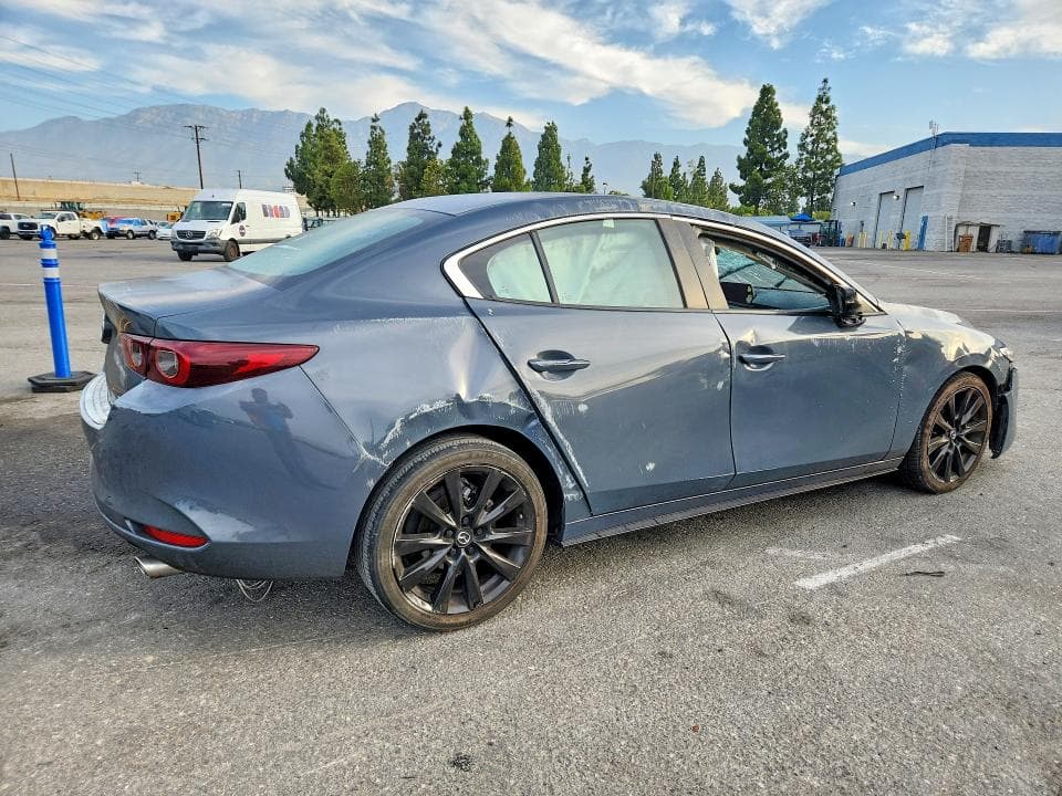 2023 MAZDA 3 PREFERRED 3