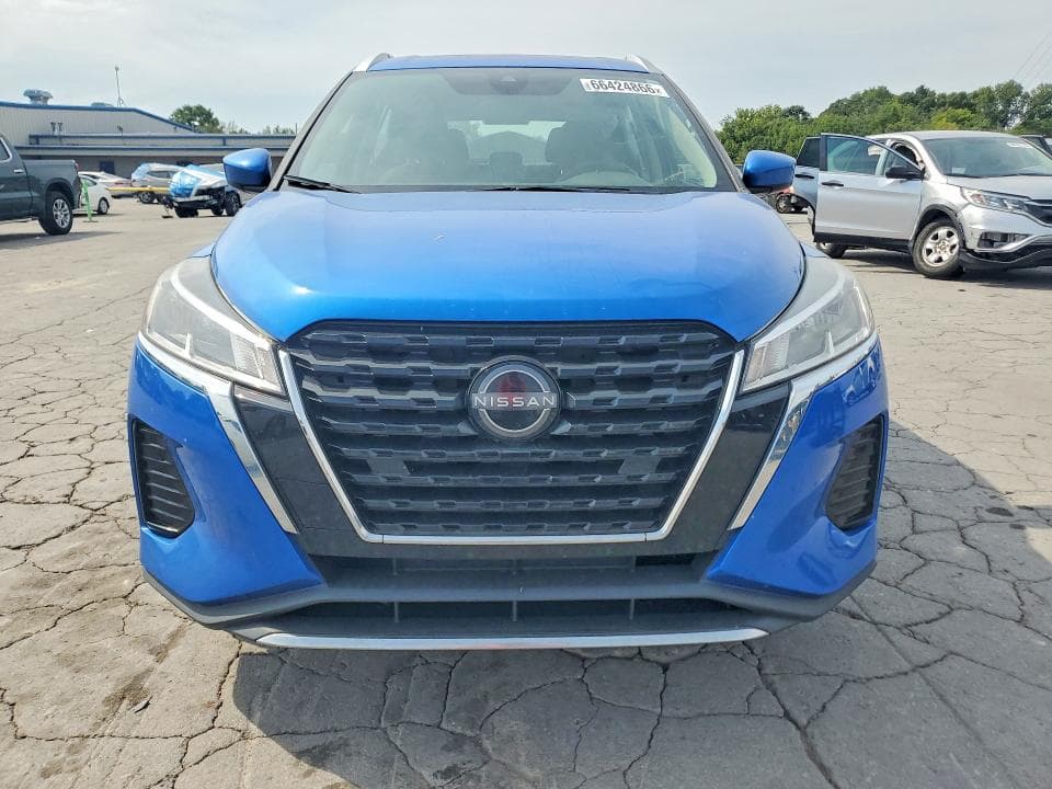 2022 NISSAN KICKS SV 5