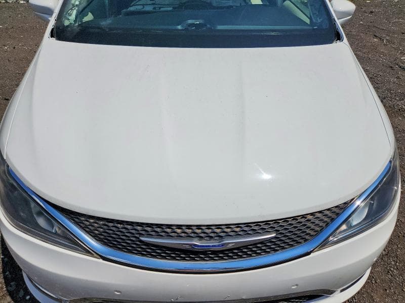 2020 CHRYSLER PACIFICA TOURING 12