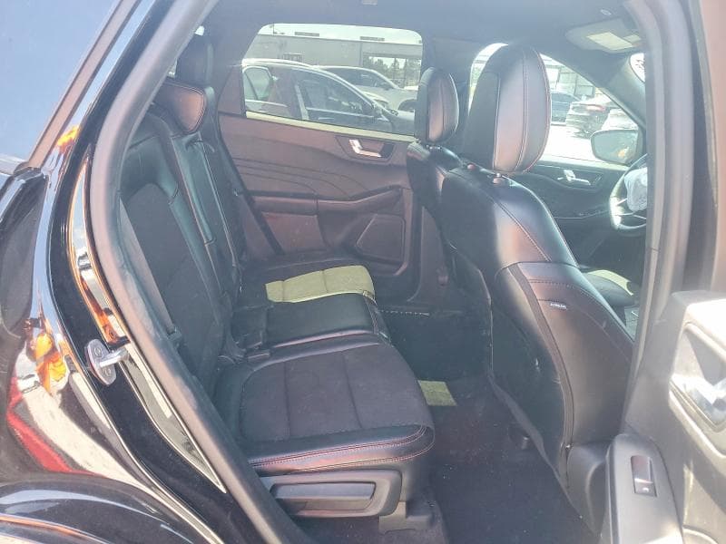 2024 FORD ESCAPE ST LINE 11