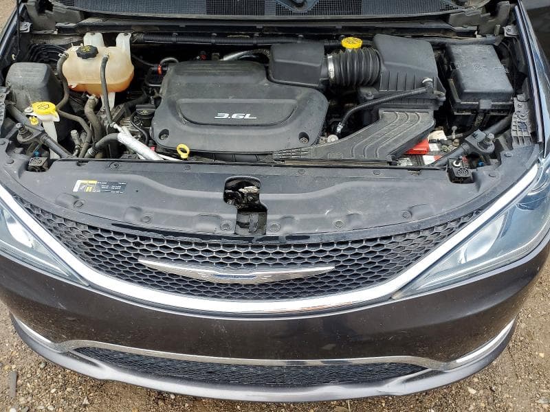 2018 CHRYSLER PACIFICA TOURING L 12