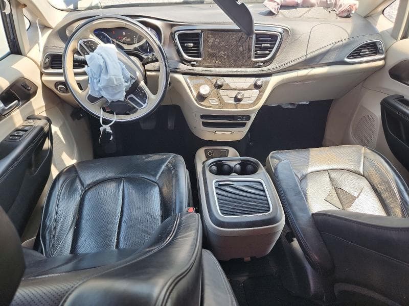 2018 CHRYSLER PACIFICA LIMITED 8