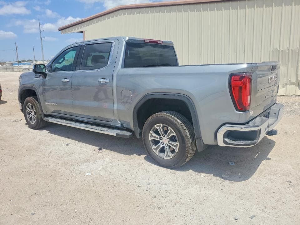 2026 GMC SIERRA C1500 SLT 2