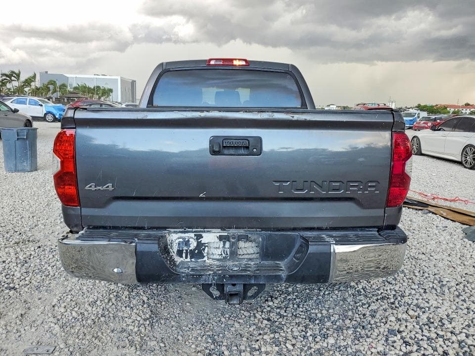 2019 TOYOTA TUNDRA CREWMAX SR5 6