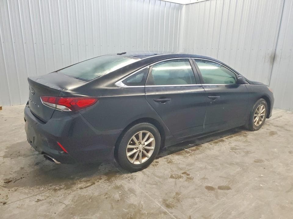 2018 HYUNDAI SONATA SE 3