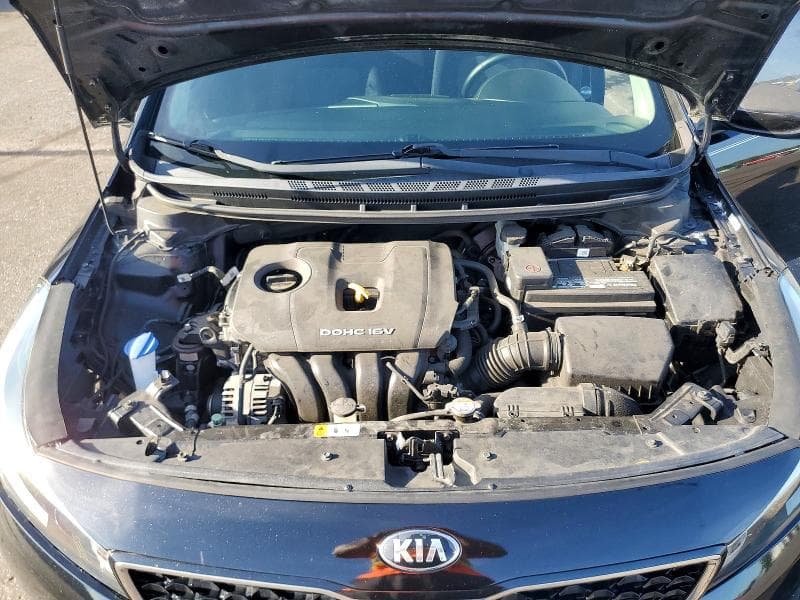 2017 KIA FORTE S 11