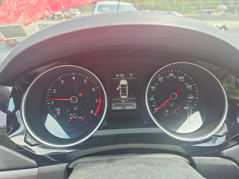 2017 VOLKSWAGEN JETTA SPORT 9
