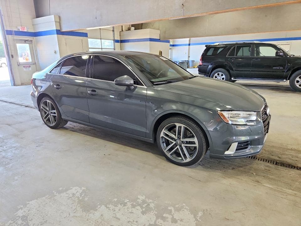 2019 AUDI A3 PREMIUM 4