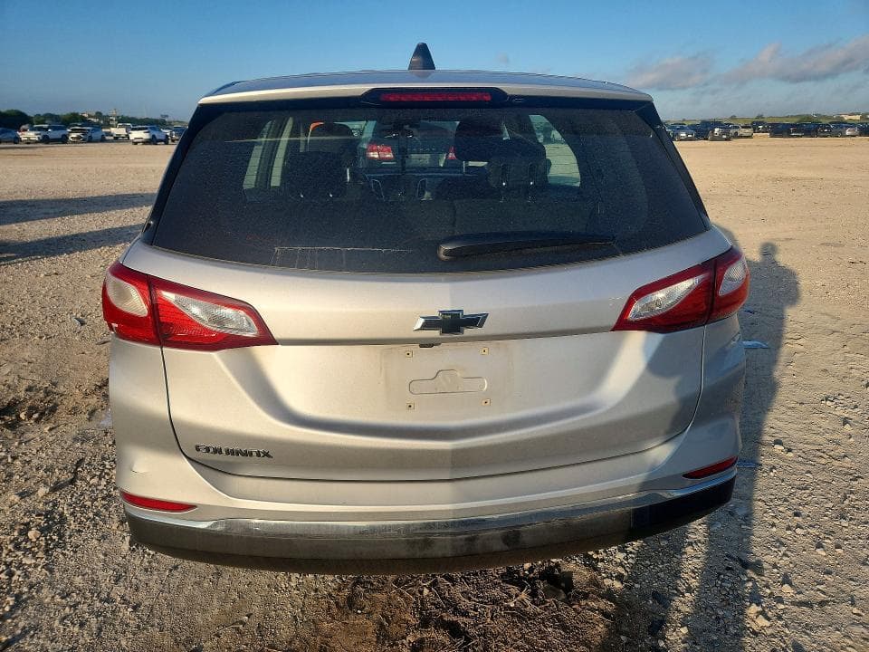 2018 CHEVROLET EQUINOX LS 6
